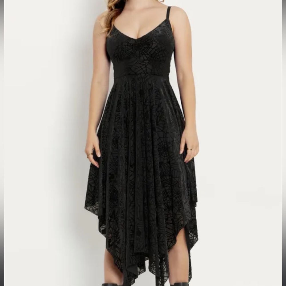 NWOT Blackmilk Burned Velvet Spider Threads Handkerchief Dress